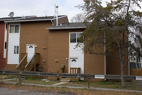 Yellowknife 3 bedrooms Apartment for rent. Property photo: 321102-2