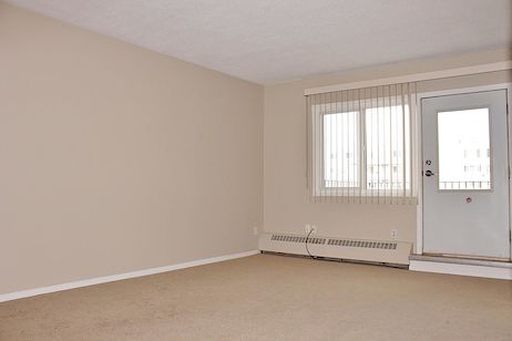 Yellowknife 1 bedrooms Apartment for rent. Property photo: 321106-2