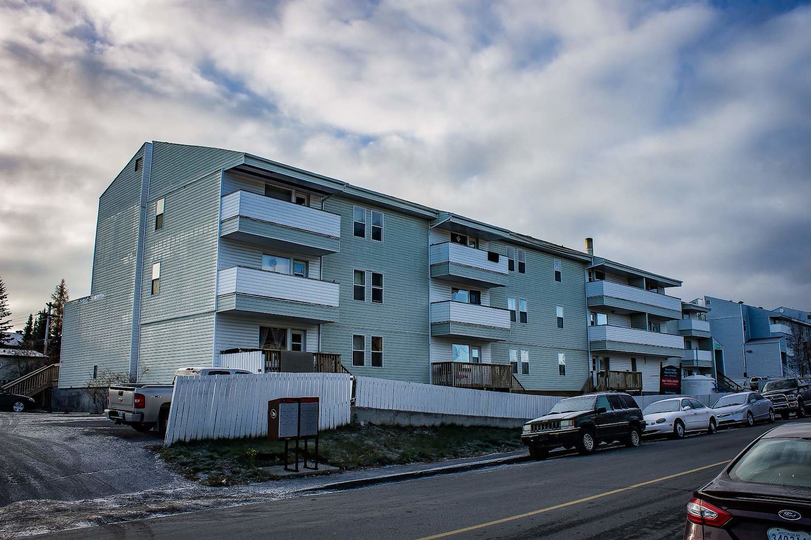 Yellowknife 2 bedrooms Apartment for rent. Property photo: 321111-1