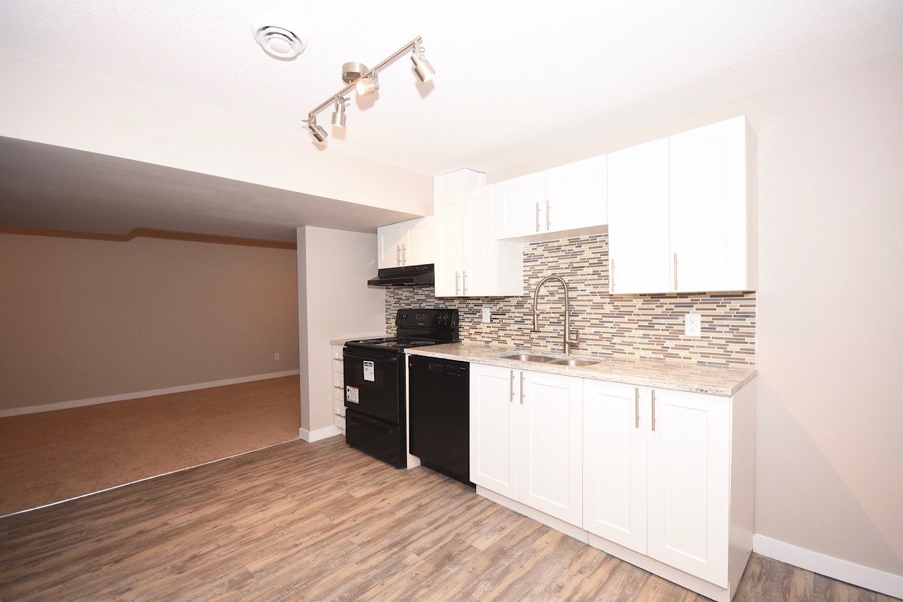 Edmonton 2 bedrooms Basement for rent. Property photo: 322697-1