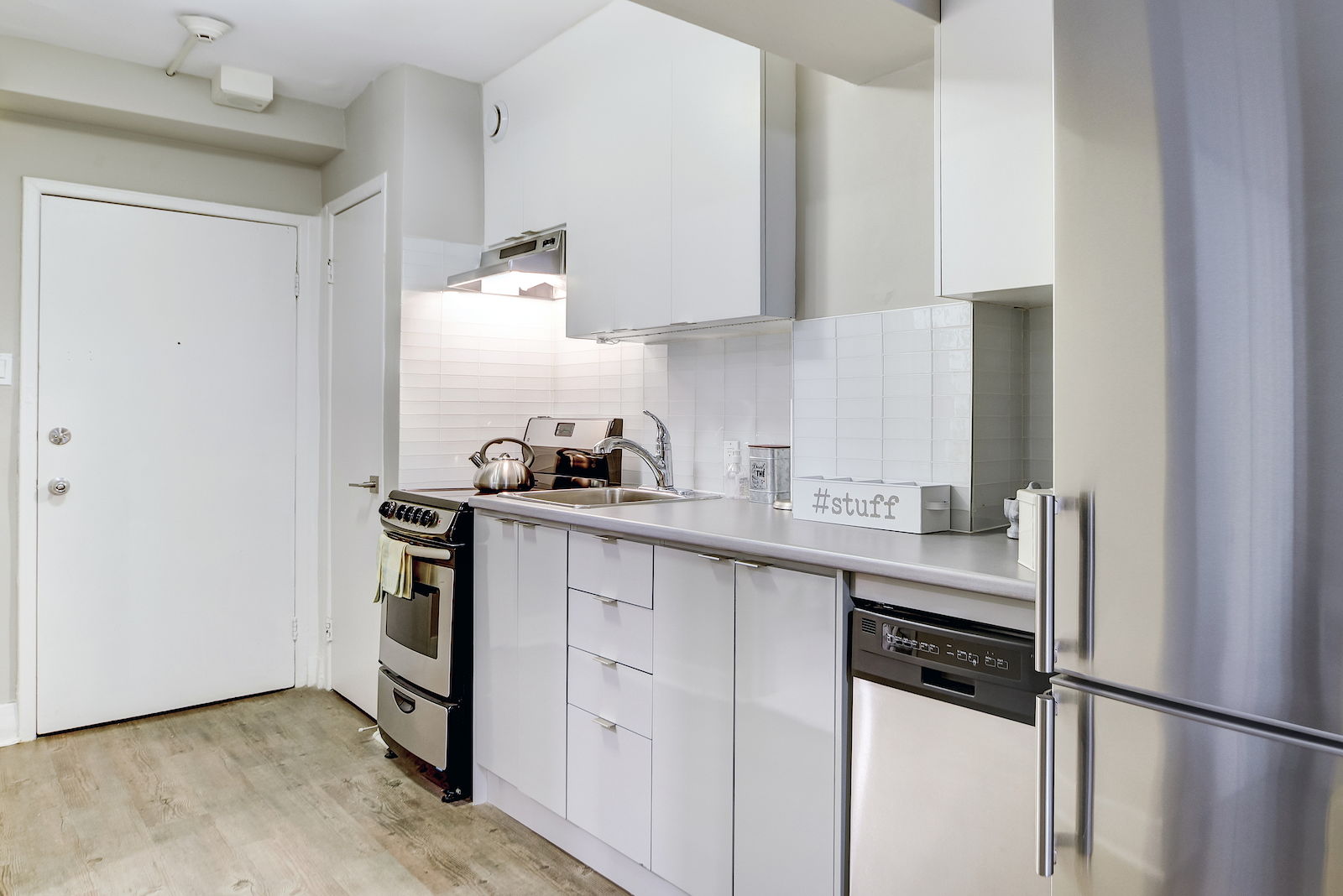 Montréal bachelor bedrooms Apartment for rent. Property photo: 323447-1