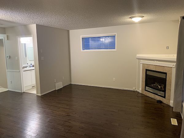 Edmonton 3 bedrooms Duplex for rent. Property photo: 324441-3