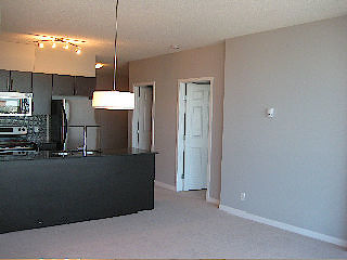 Calgary 1 bedroom Apartment for rent. Property photo: 324962-3