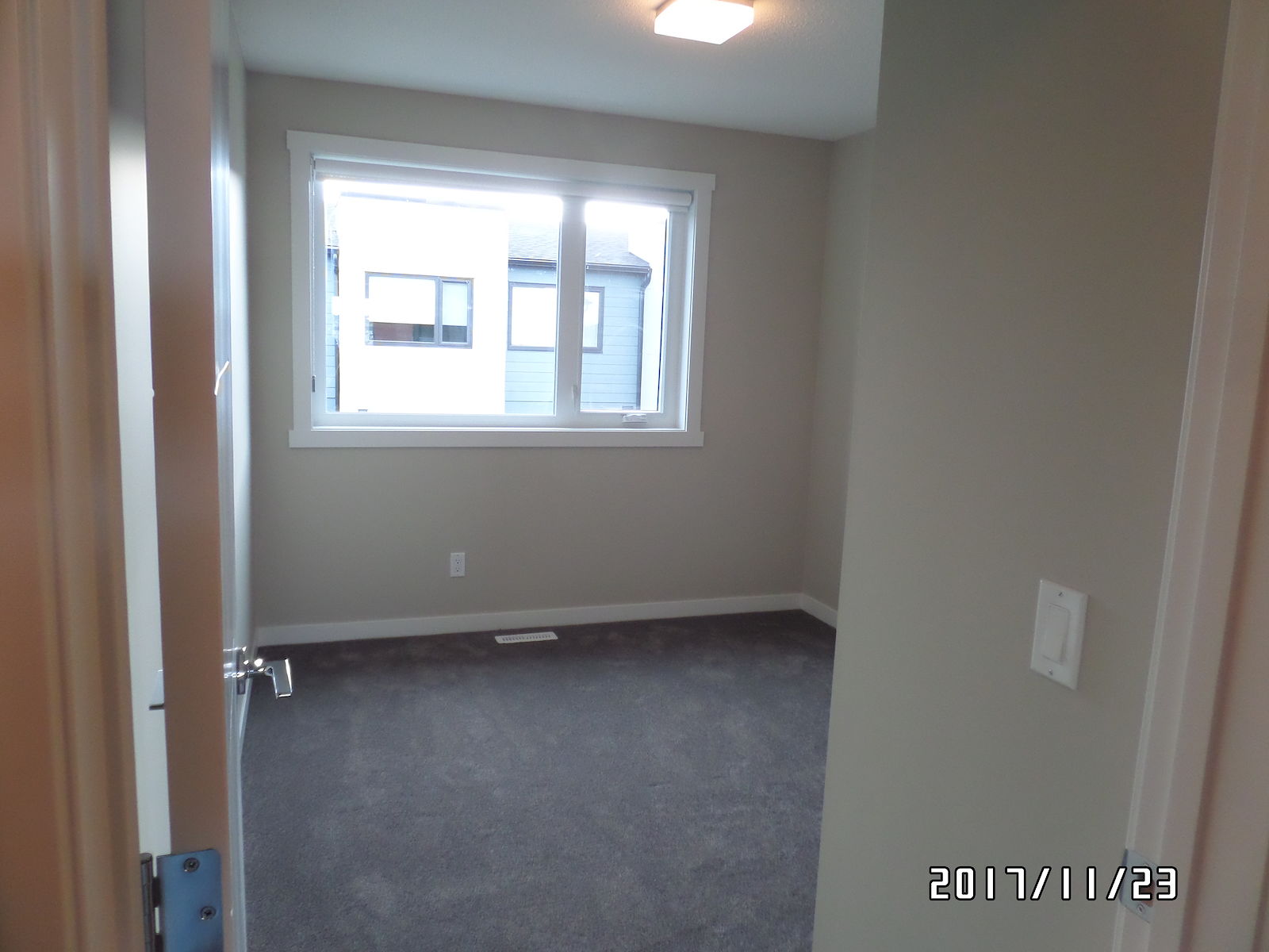 Calgary 3 bedrooms Townhouse for rent. Property photo: 326281-1