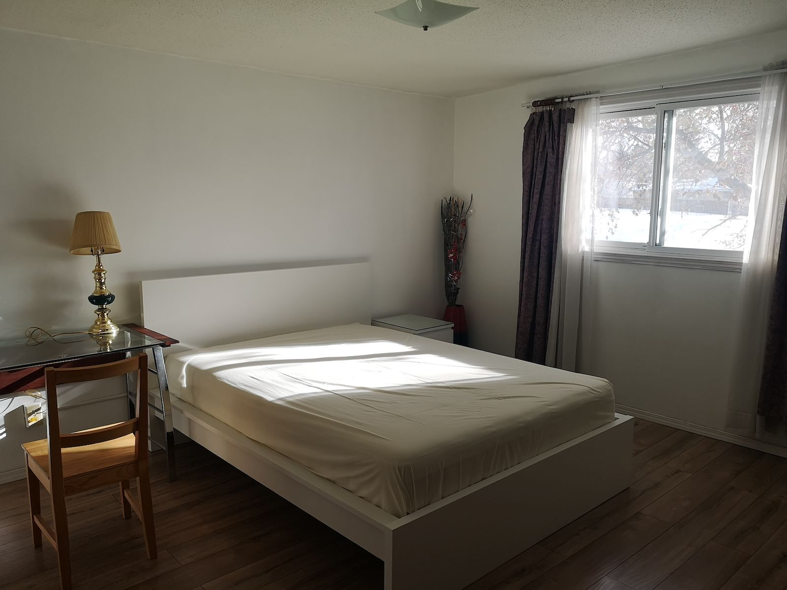 Calgary 1 bedroom Room For Rent for rent. Property photo: 328061-1