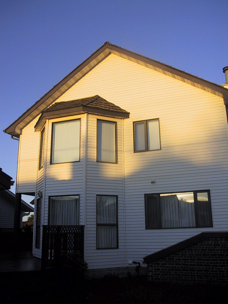 Edmonton 4 bedrooms House for rent. Property photo: 328180-1