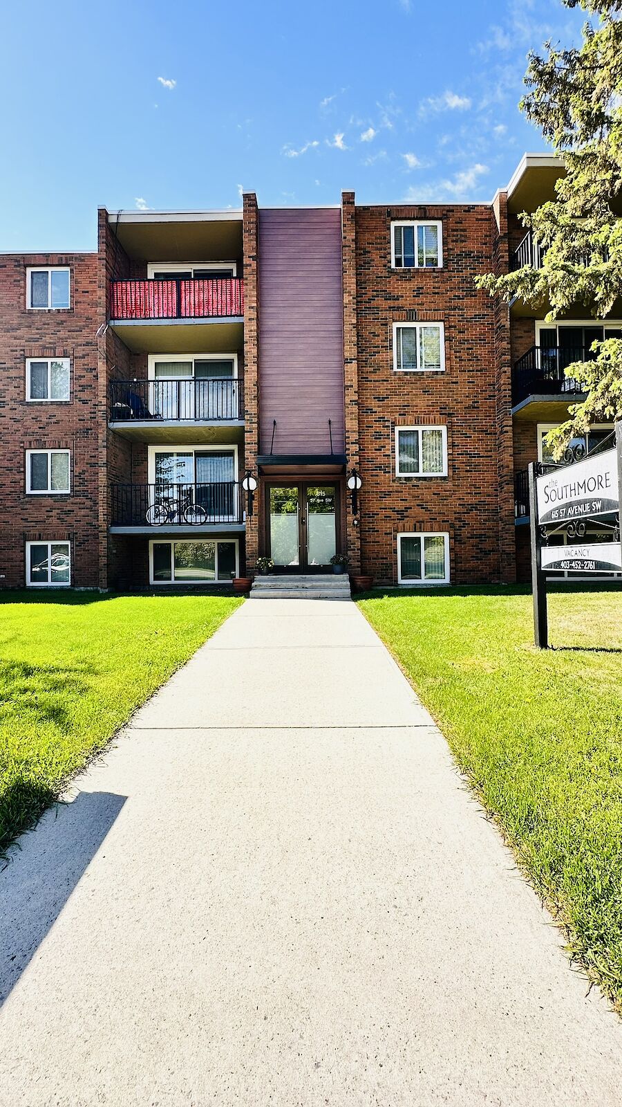 Calgary 1 bedrooms Apartment for rent. Property photo: 328458-1