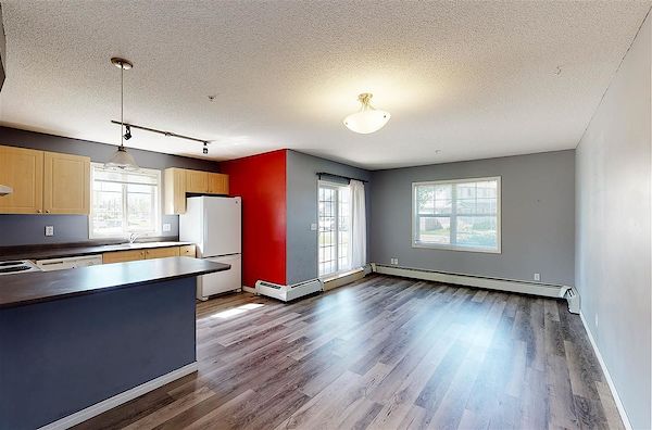 Edmonton 2 bedrooms Condo for rent. Property photo: 328655-3