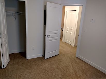 Calgary 1 bedrooms Apartment for rent. Property photo: 328744-3