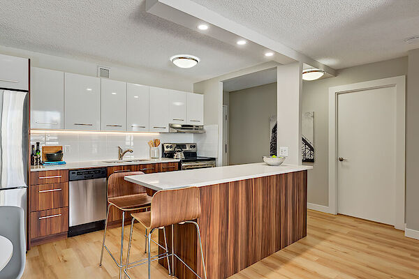 Calgary 1 bedrooms Apartment for rent. Property photo: 328915-3