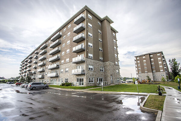 Brantford 1 bedrooms Apartment for rent. Property photo: 331109-2