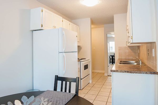Fort McMurray 3 bedrooms Apartment for rent. Property photo: 331603-2