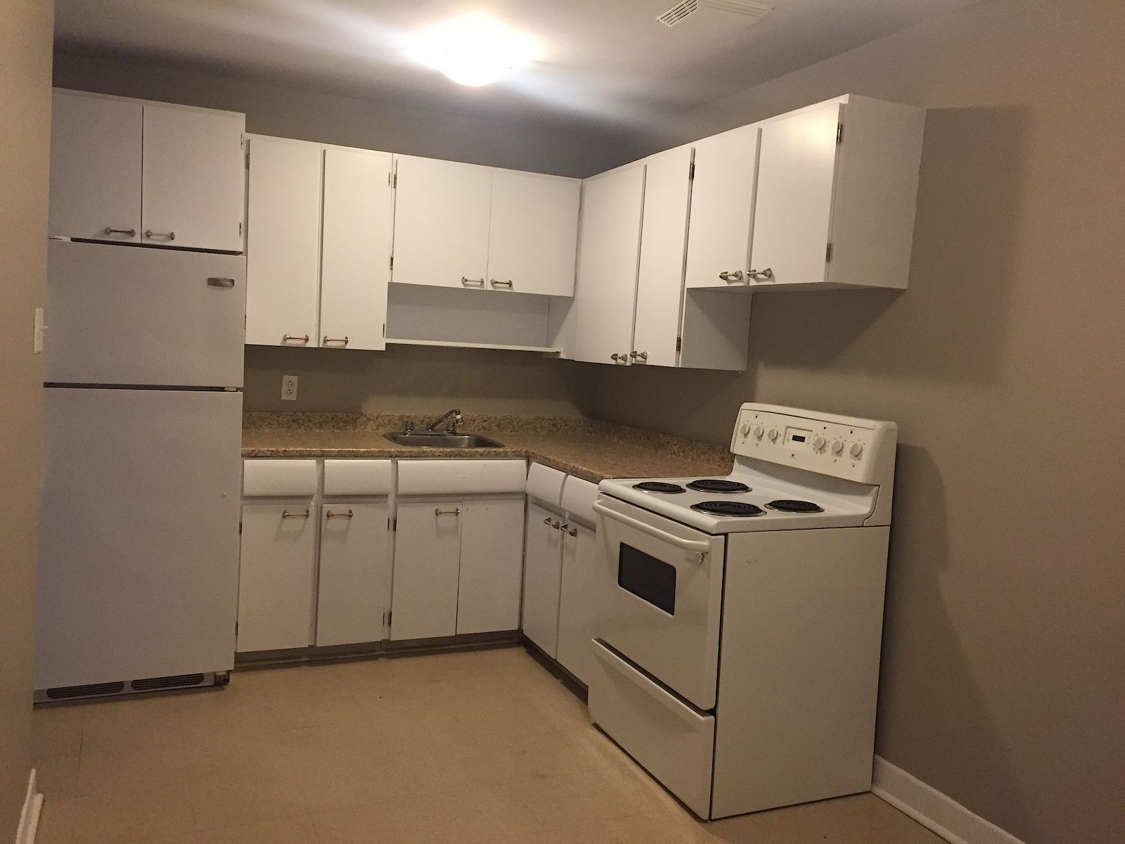 Halifax 2 bedrooms Apartment for rent. Property photo: 333003-1