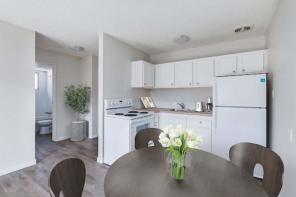 Saskatoon 2 bedrooms Apartment for rent. Property photo: 333579-2