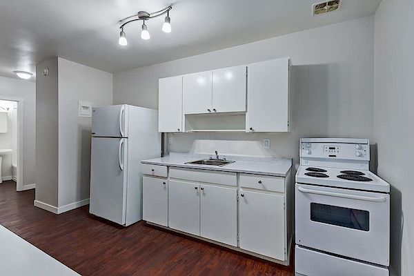 Saskatoon 1 bedroom Apartment for rent. Property photo: 333582-3
