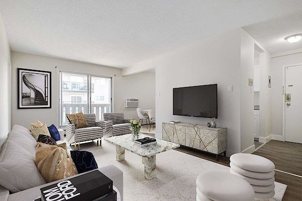 Saskatoon 3 bedrooms Apartment for rent. Property photo: 333606-2