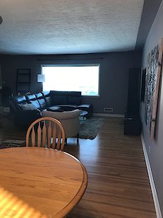 Calgary 2 bedrooms Main Floor for rent. Property photo: 333833-2