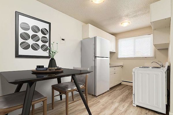 Edmonton 1 bedrooms Apartment for rent. Property photo: 334171-3