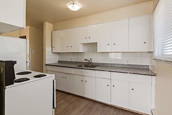 Edmonton 2 bedrooms Apartment for rent. Property photo: 334172-3