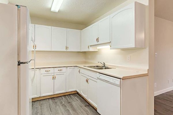 Wetaskiwin 1 bedrooms Apartment for rent. Property photo: 334202-2