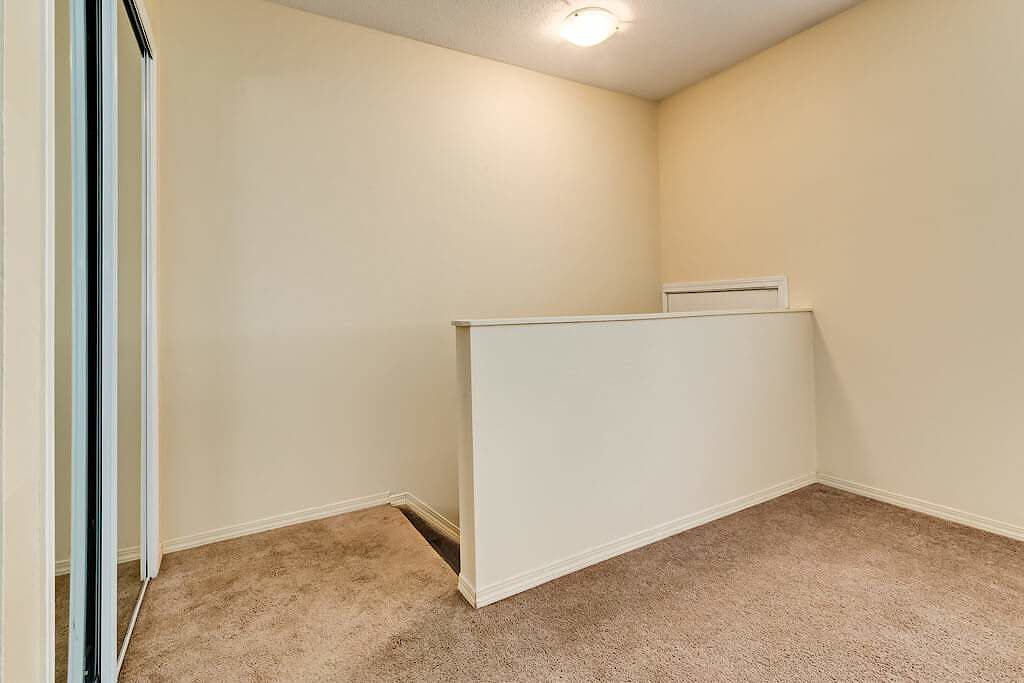 Camrose 2 bedrooms Apartment for rent. Property photo: 334222-1