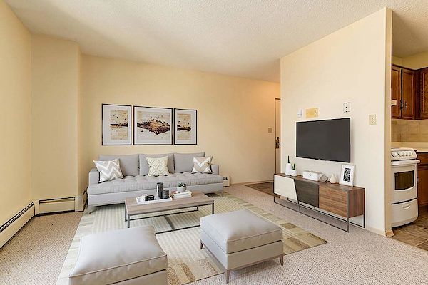 Camrose 2 bedrooms Apartment for rent. Property photo: 334275-2