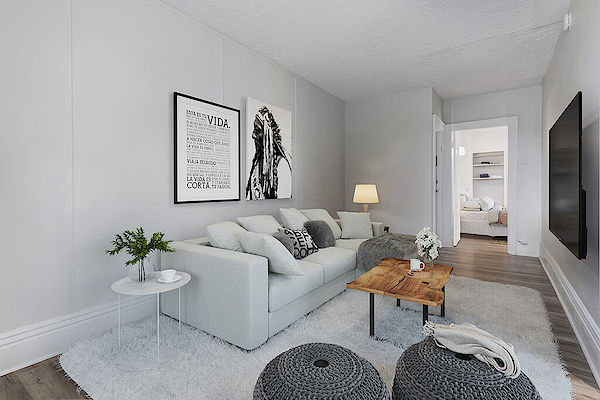 Yorkton studio Apartment for rent. Property photo: 334299-2
