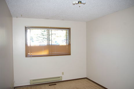 Calgary 1 bedroom Room For Rent for rent. Property photo: 336509-2