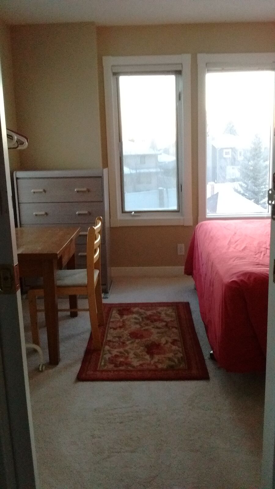 Calgary 1 bedroom Room For Rent for rent. Property photo: 337631-1