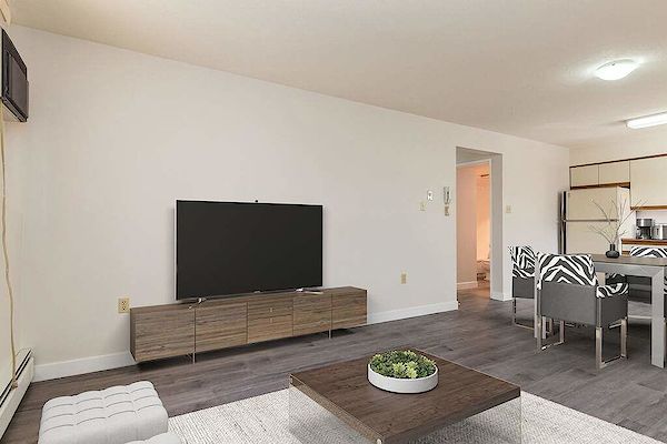 Medicine Hat 2 bedrooms Apartment for rent. Property photo: 352759-2