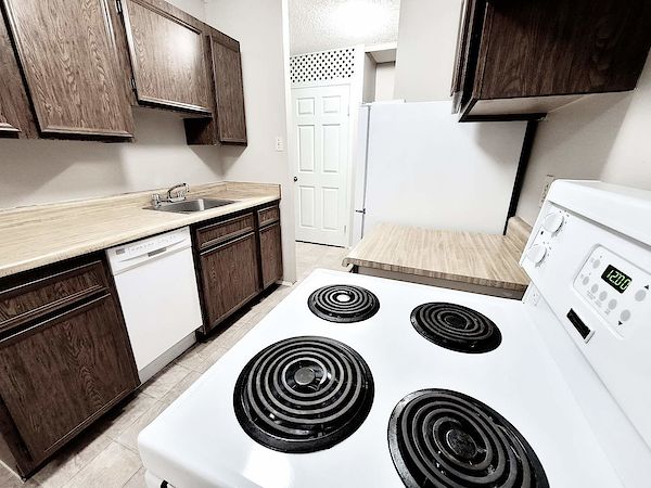 Saskatoon 1 bedrooms Apartment for rent. Property photo: 355711-3