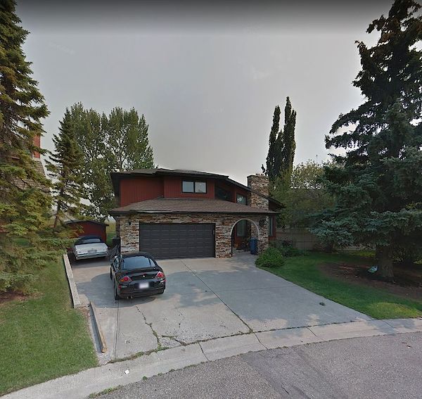 Calgary 6 + Den bedrooms House for rent. Property photo: 360415-3