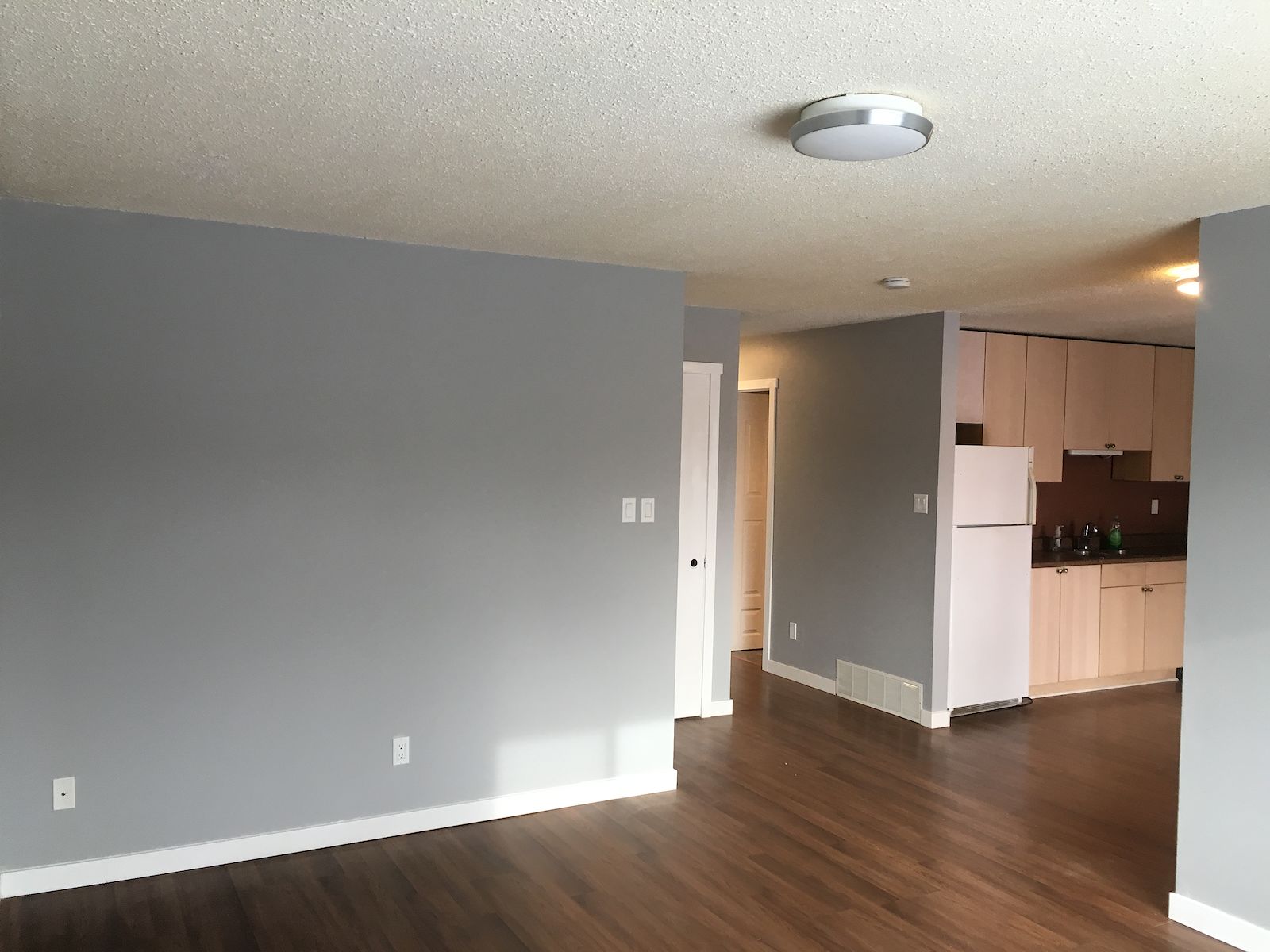 Edmonton 3 + Den bedrooms Duplex for rent. Property photo: 361356-1