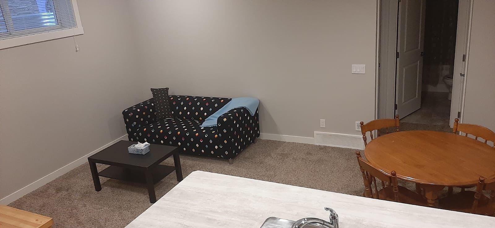 Calgary 1 bedroom Basement for rent. Property photo: 366194-1