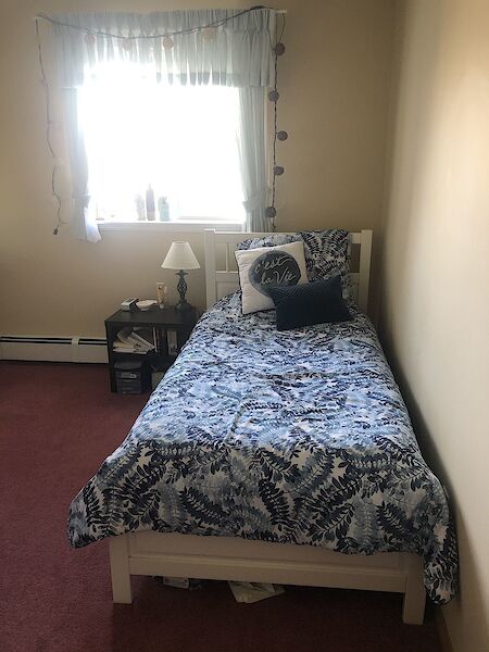 Calgary 2 bedrooms Room For Rent for rent. Property photo: 366827-2