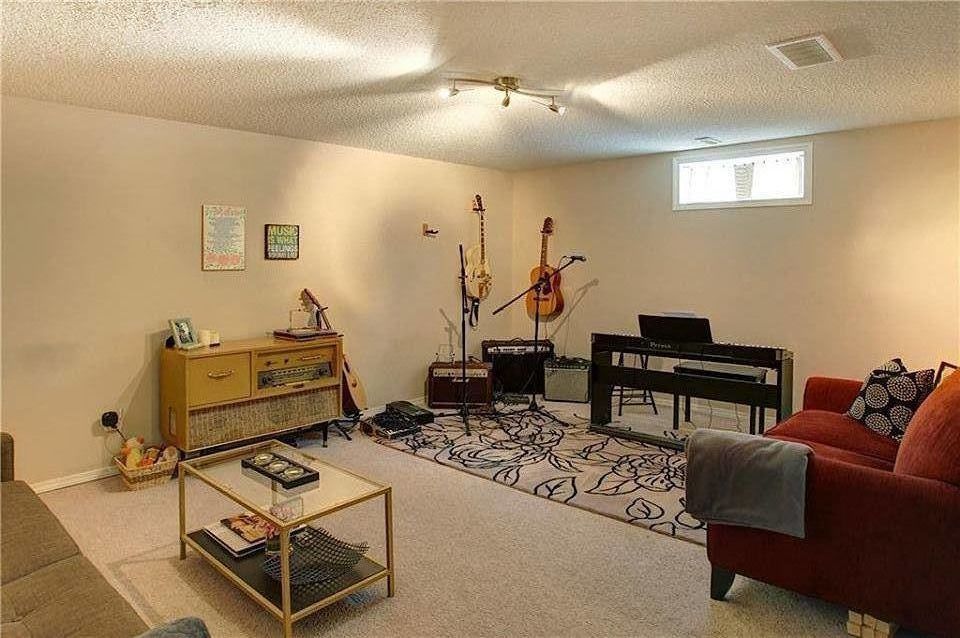 Calgary 1 bedroom Basement for rent. Property photo: 367656-1