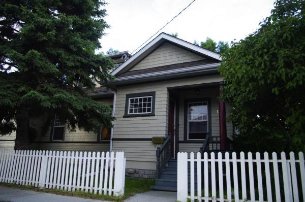 Calgary 2 bedrooms House for rent. Property photo: 3689-1