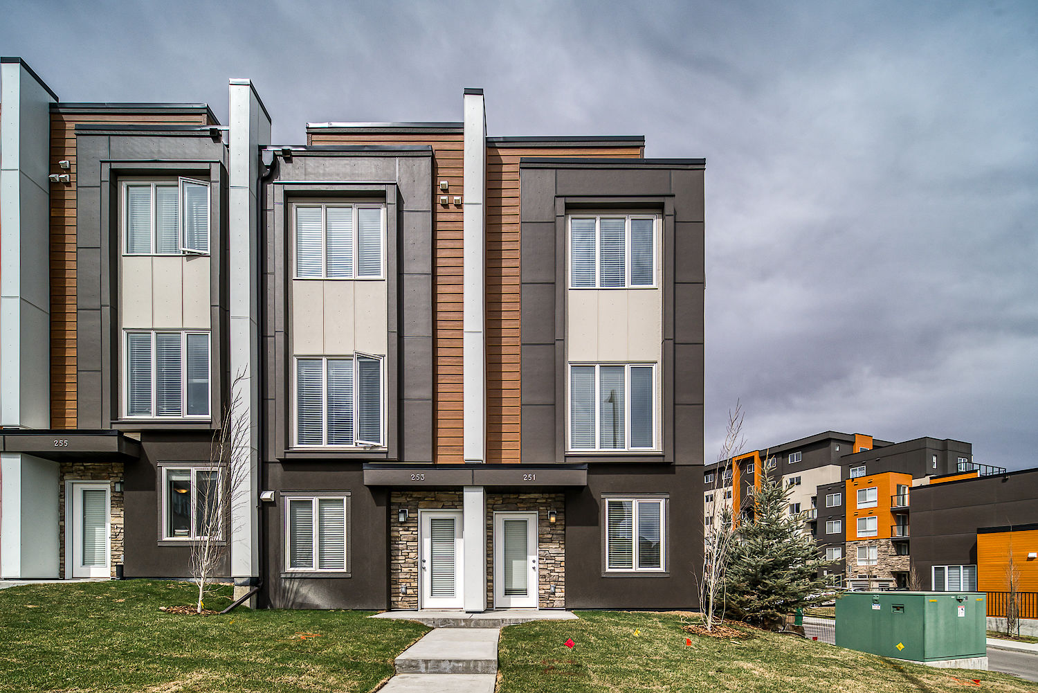 Calgary Pet Friendly Townhouse For Rent Kincora SAVE 50 ON FIRST   6969322.v.75d8e55d8fcd6643fc89f94b0fe0c867 