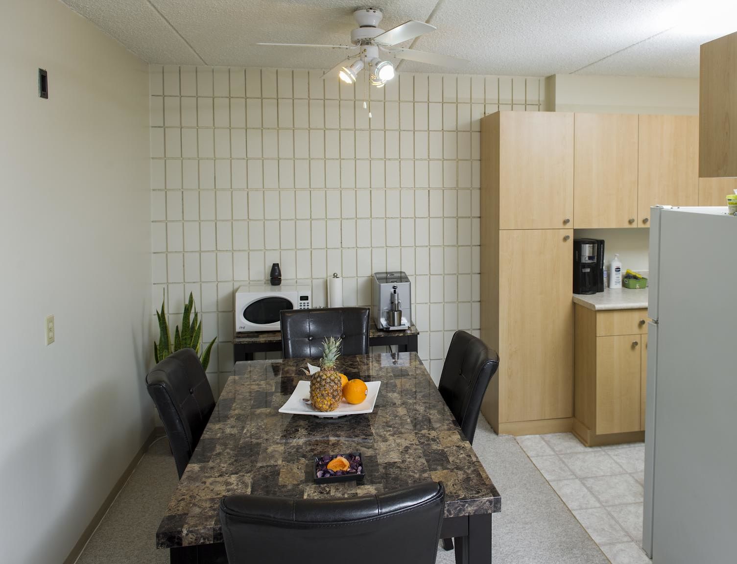 Winnipeg 1 bedroom Apartment for rent. Property photo: 369478-1
