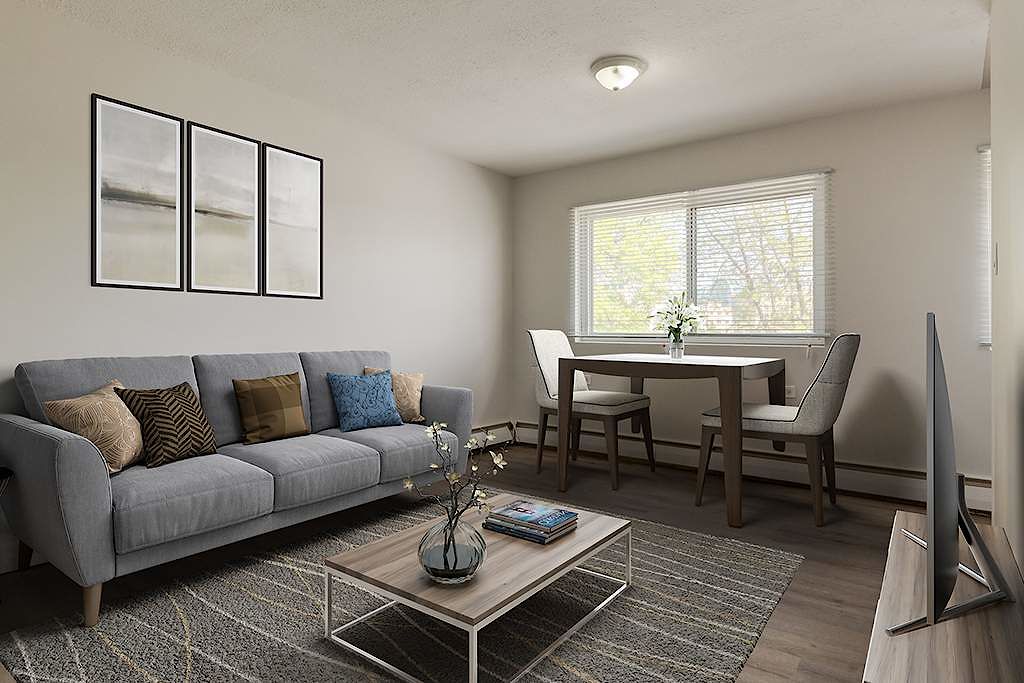 Edmonton studio Apartment for rent. Property photo: 370060-1