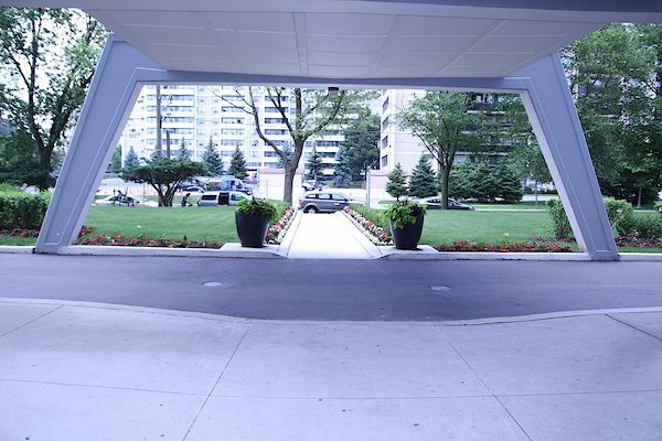 North York 2 bedrooms Apartment for rent. Property photo: 370371-2