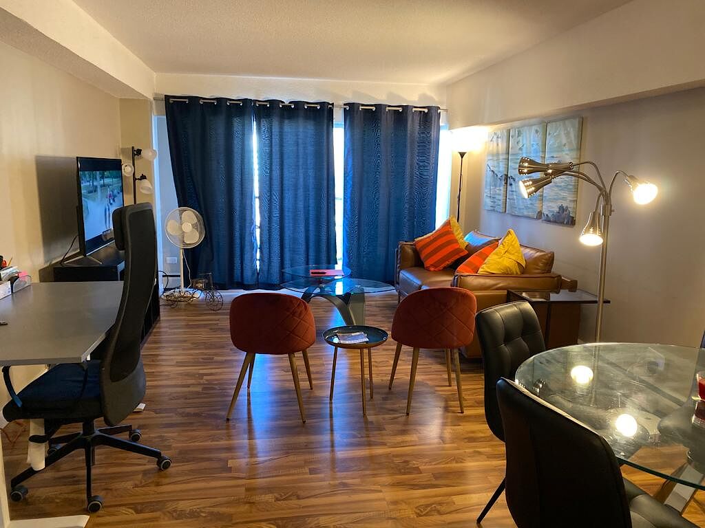 Calgary 1 bedroom Apartment for rent. Property photo: 376744-1