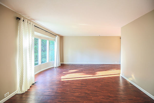 Calgary 4 bedrooms House for rent. Property photo: 378508-3