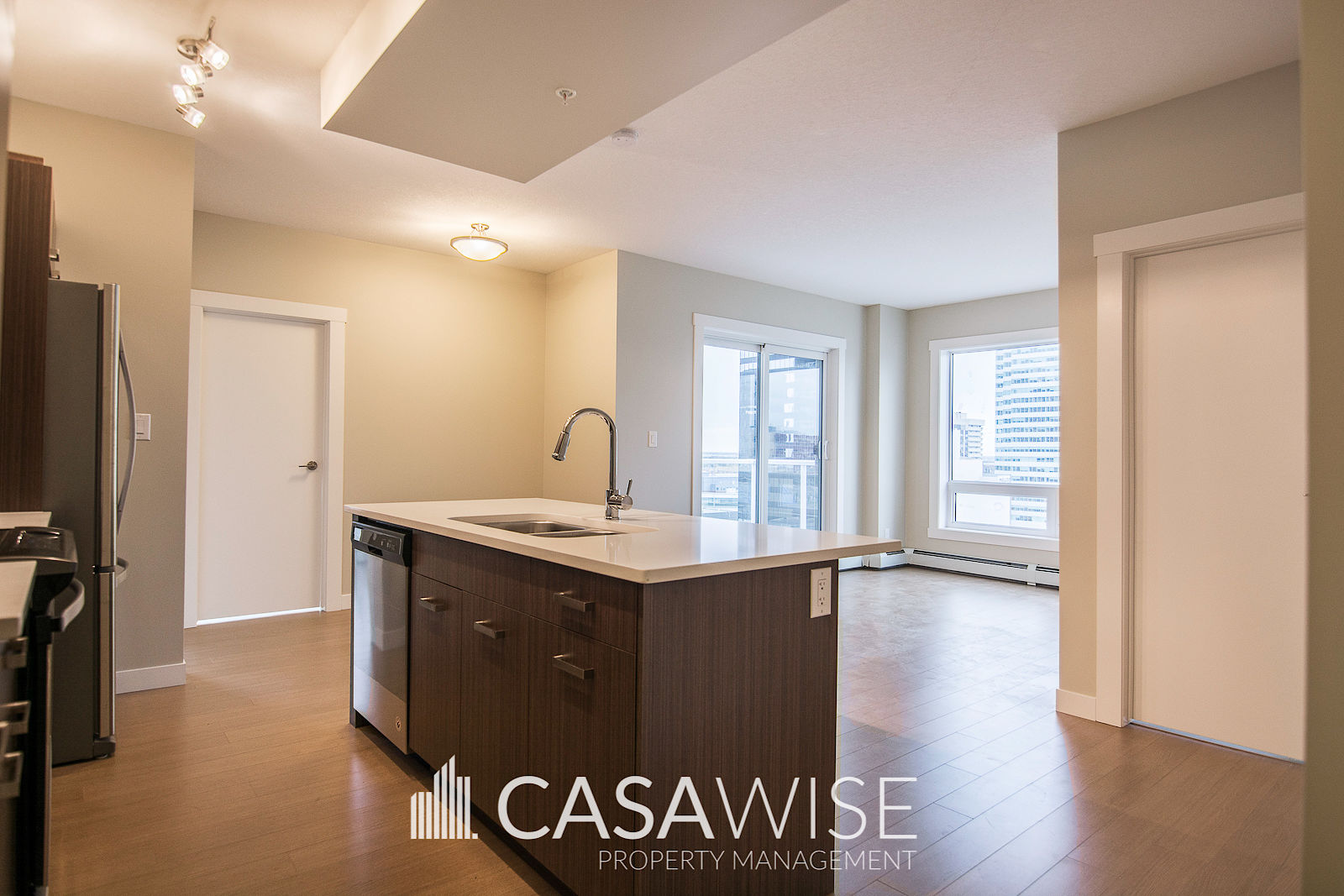 Edmonton 2 + Den bedrooms Condo Unit for rent. Property photo: 385272-1