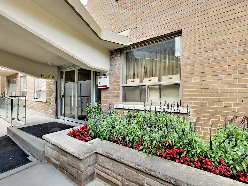 Toronto 1 bedrooms Apartment for rent. Property photo: 385492-1