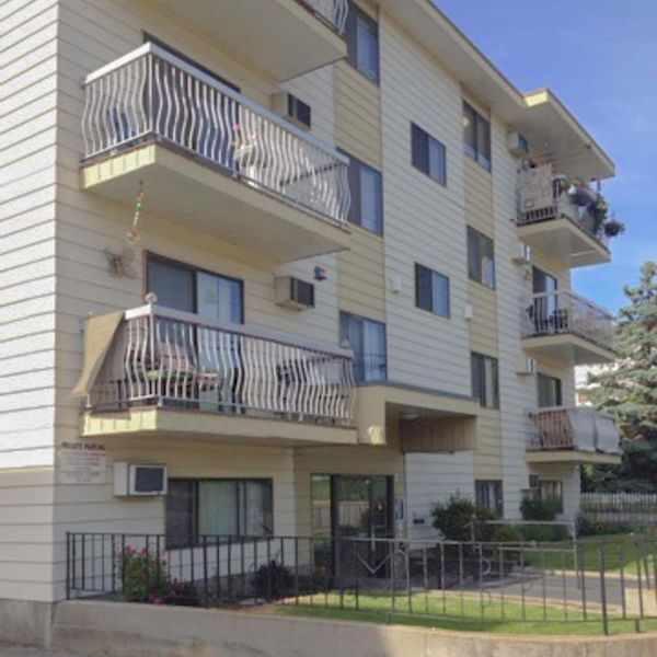 Penticton 2 bedrooms Apartment for rent. Property photo: 388889-2