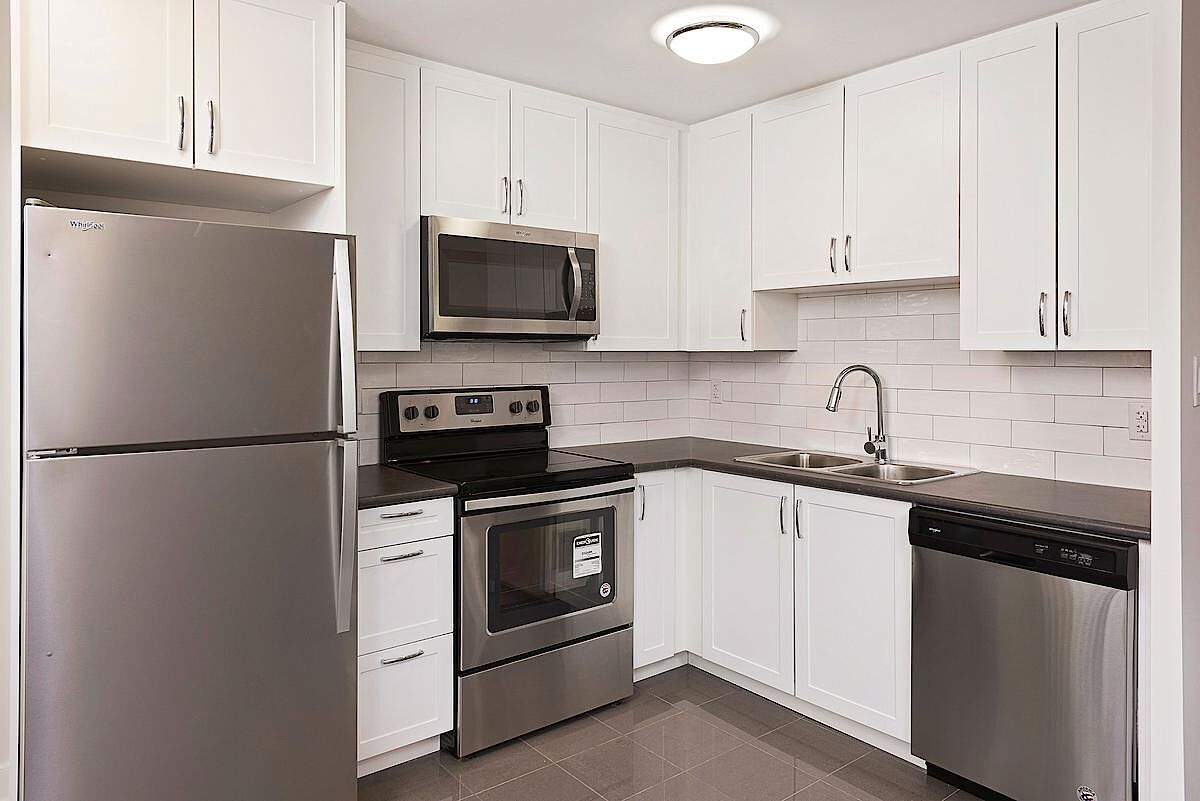 Toronto 1 bedrooms Apartment for rent. Property photo: 394646-1