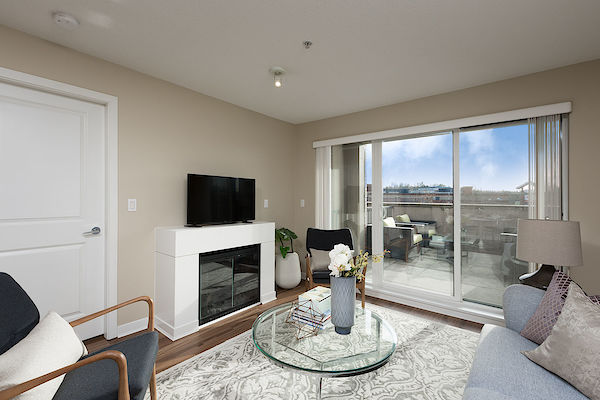 Langley 3 bedrooms Apartment for rent. Property photo: 395828-2