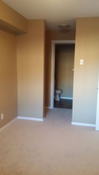 Edmonton 2 bedrooms Condo Unit for rent. Property photo: 396092-3