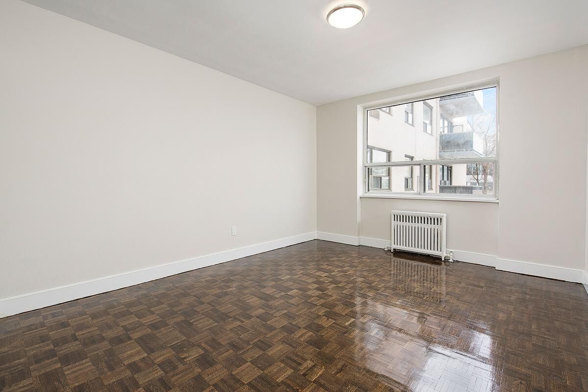 Toronto 2 bedrooms Apartment for rent. Property photo: 397185-1